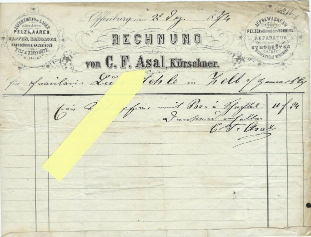 Ein alter Beleg mit gelbem Haftzettel darauf, auf dem Text steht, dass es sich um eine Rechnung von C.F. Asal Kurschner handelt.
