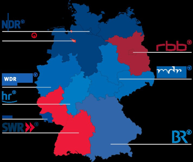 Karte von Deutschland mit roten und blauen Provinzen, um die Ergebnisse der Wahl 2016 anzuzeigen, einschließlich der Namen der Kandidaten und des Wahldatums.