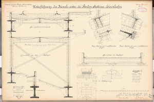 Ausführlicher Architekturplan der Berlin-Sienbahnbrücke mit strukturellen Zeichnungen und Anmerkungen auf Papier.