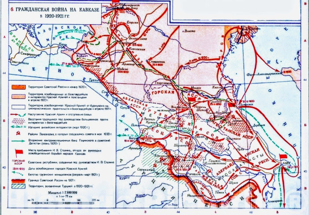 Plakat mit einer detaillierten Karte der Sowjetunion w├Ąhrend des Zweiten Weltkriegs, versehen mit Text und Zahlen über den Konflikt.