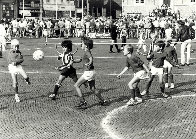Kick'In 42: Noch freie Plätze beim Streetsoccer-Turnier in Solingen