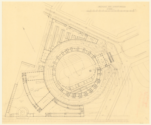 Schwarz-weißer Architekturentwurf eines Stadiongeländes mit umliegenden Gebäuden und handschriftlichen Textanmerkungen.